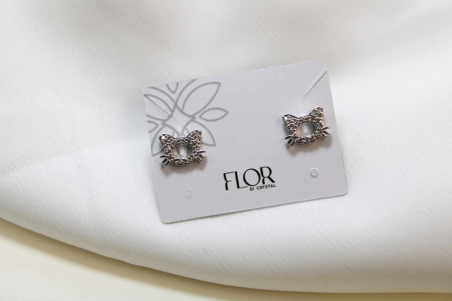 Brinco - Dupla de brinco de Gatinho cravejada e ponto de luz -kids