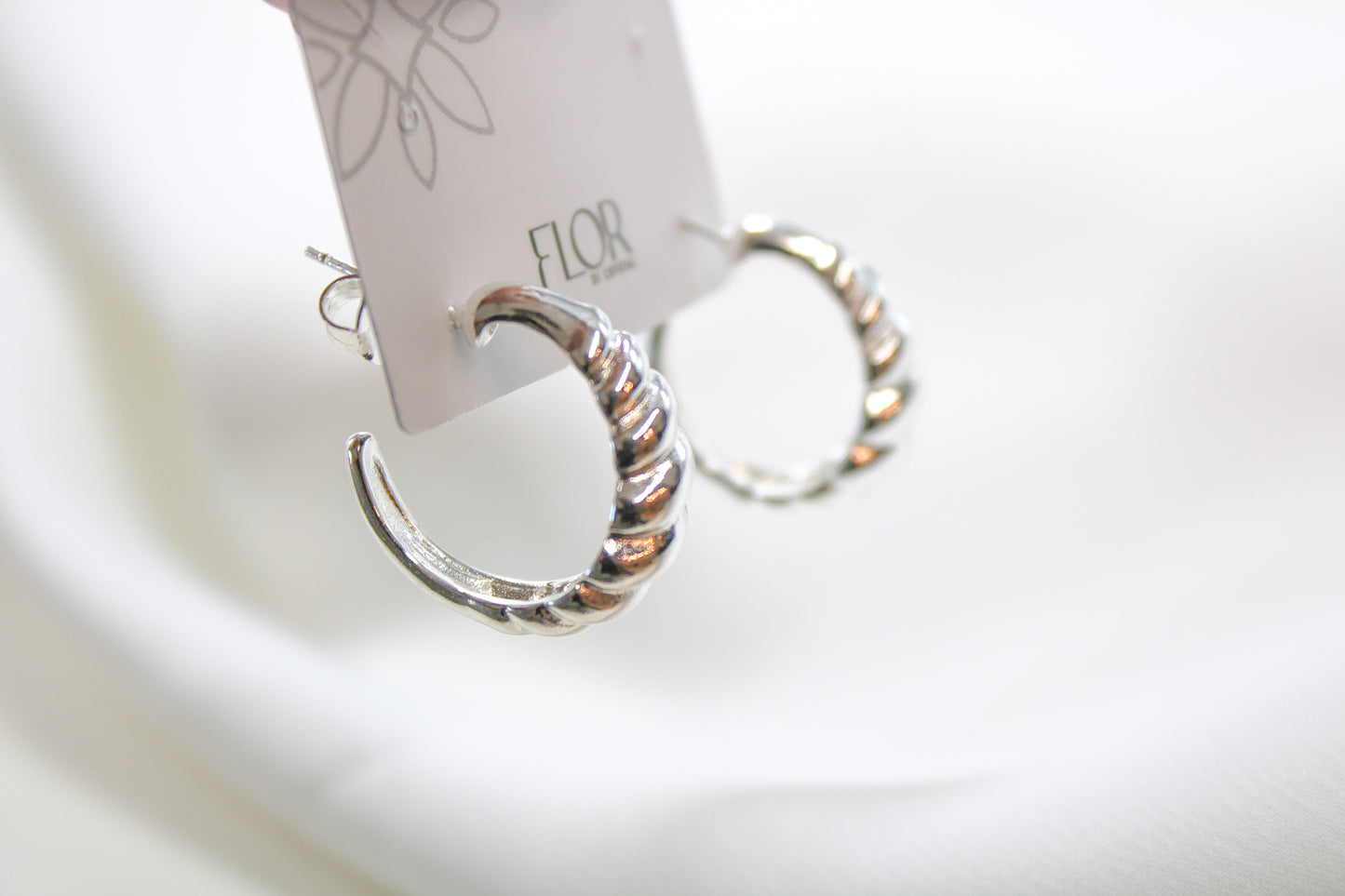 Brinco - Brinco de argolda de pino torcida