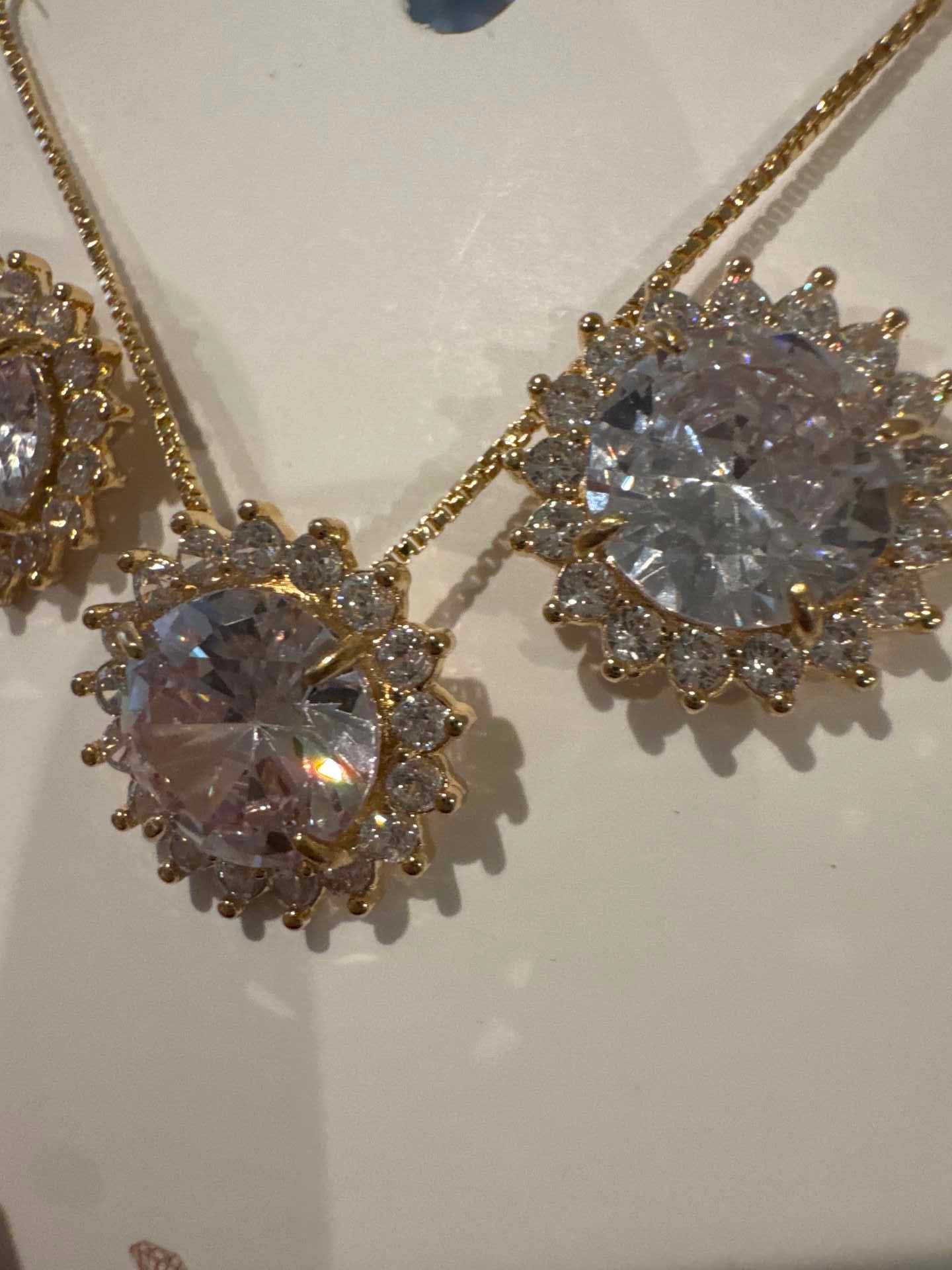 Conjunto - Conjunto de brinco de colar de ponto de luz cravejado cristal