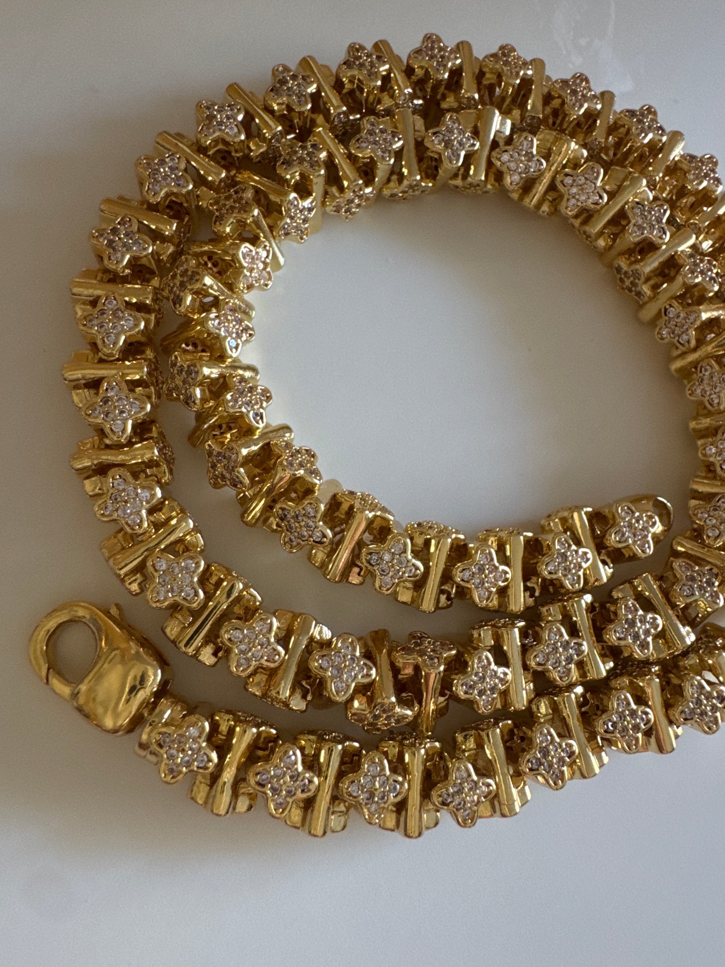 Choker - Chocker em corrente Trevo luxo