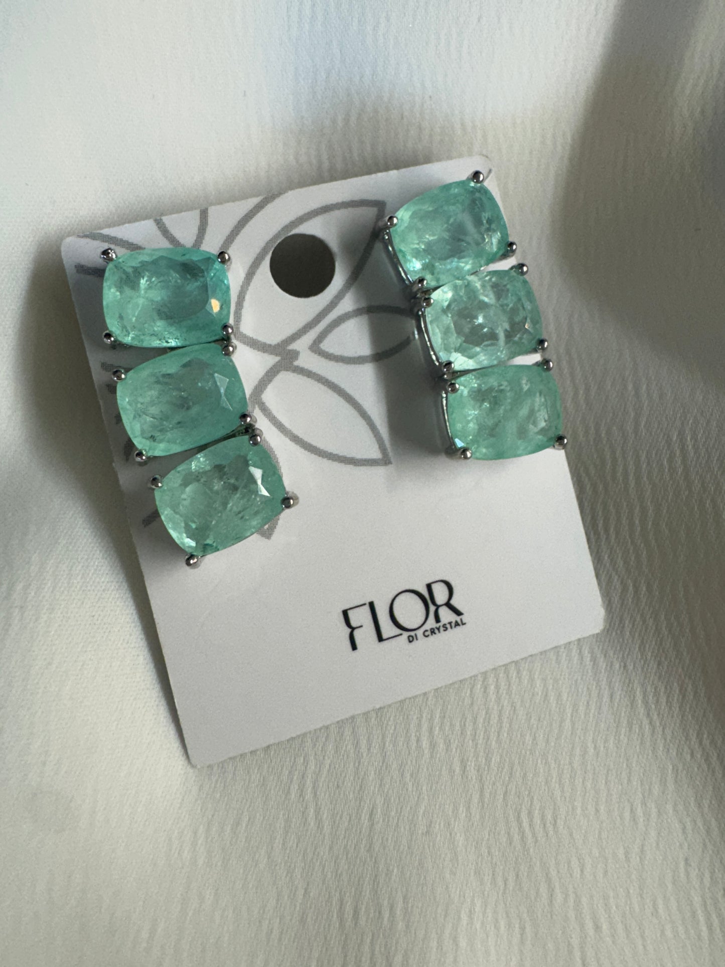 Brinco - Brinco earcuff Verde turmalina Paraiba