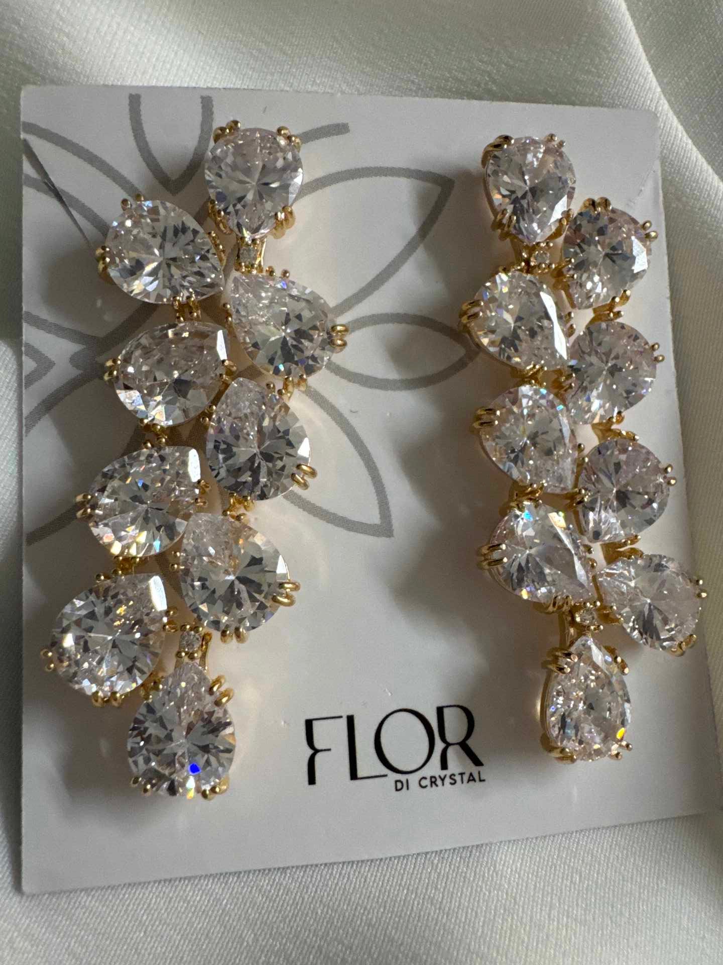 Brinco - Brinco MAXI alongado com Zirconias CRISTAL