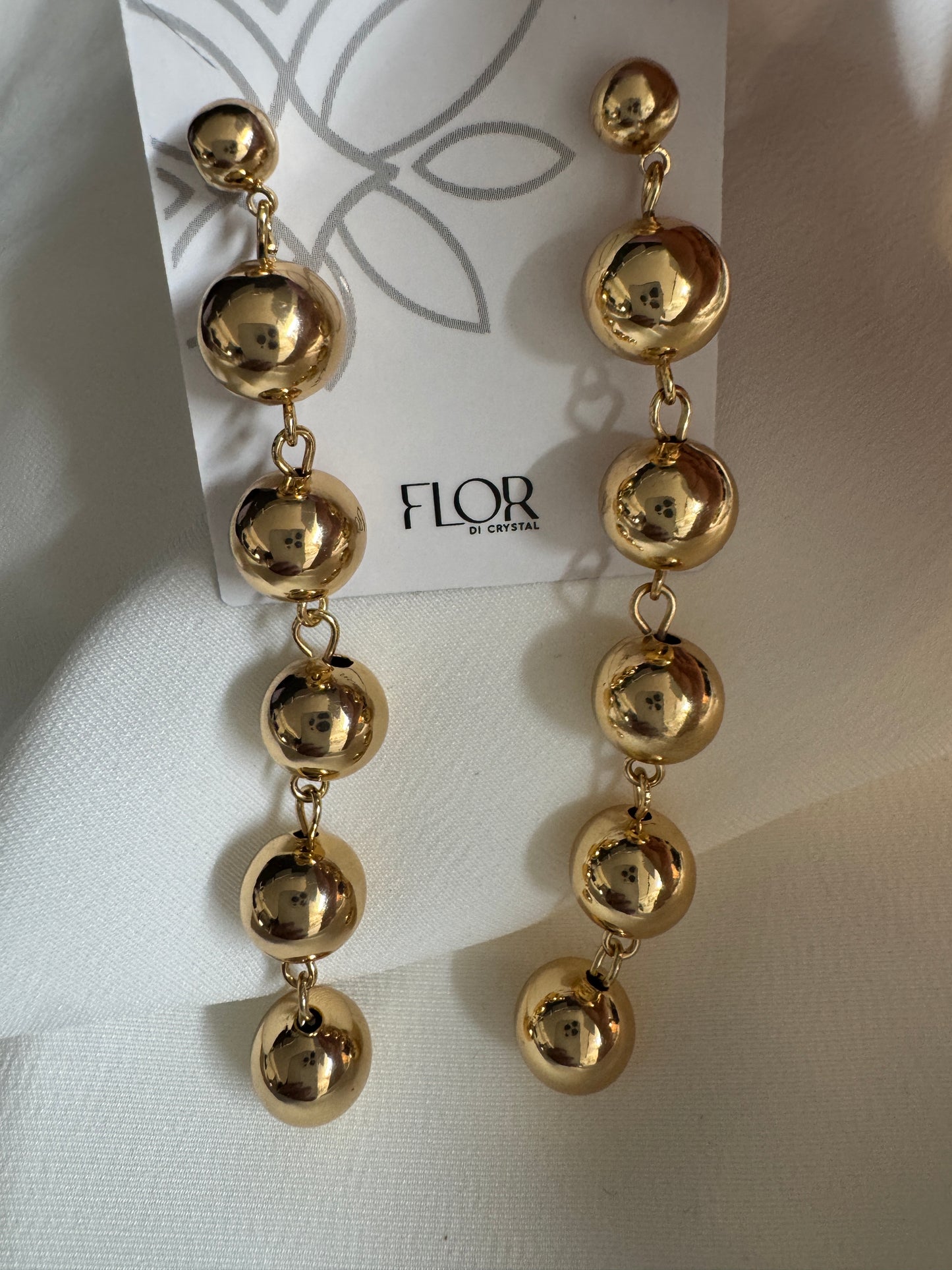 Brinco - Brinco liso De bola cascata