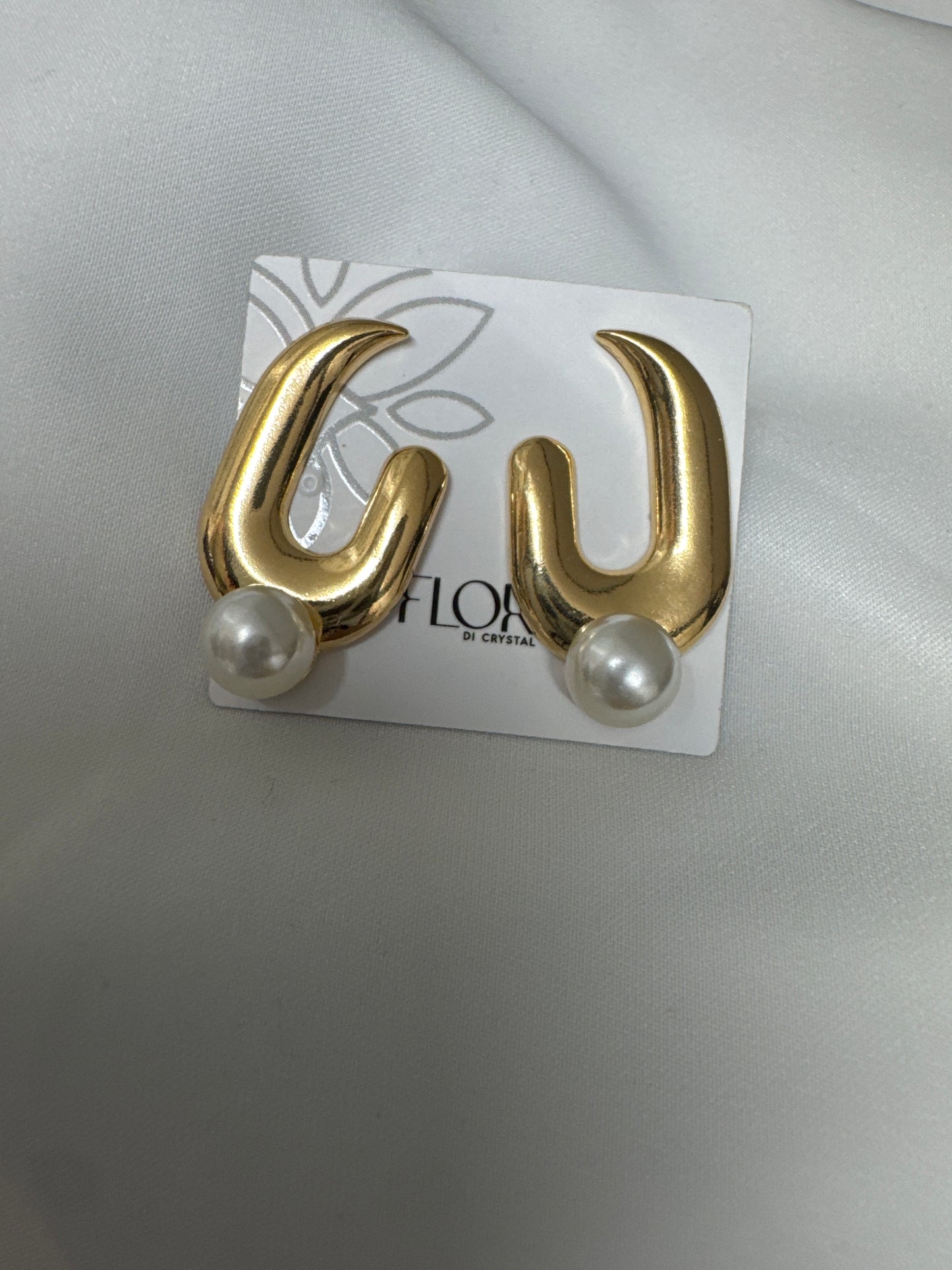 Outros - Brinco organico medio com perola