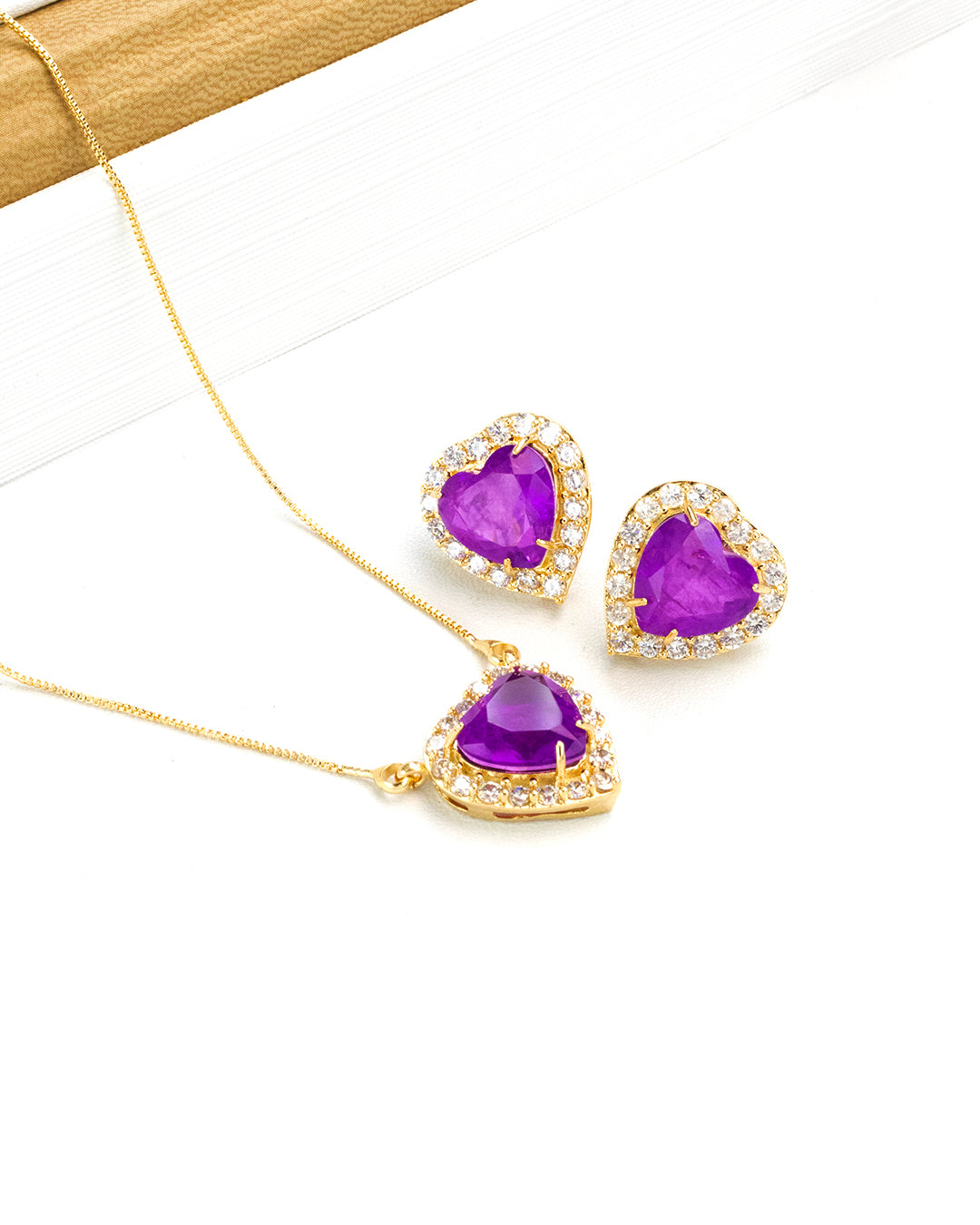 Conjunto de coracao rosa Fuchia