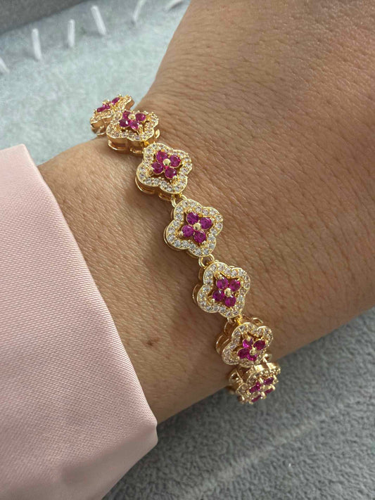 Clover Bracelet with paved cz pink