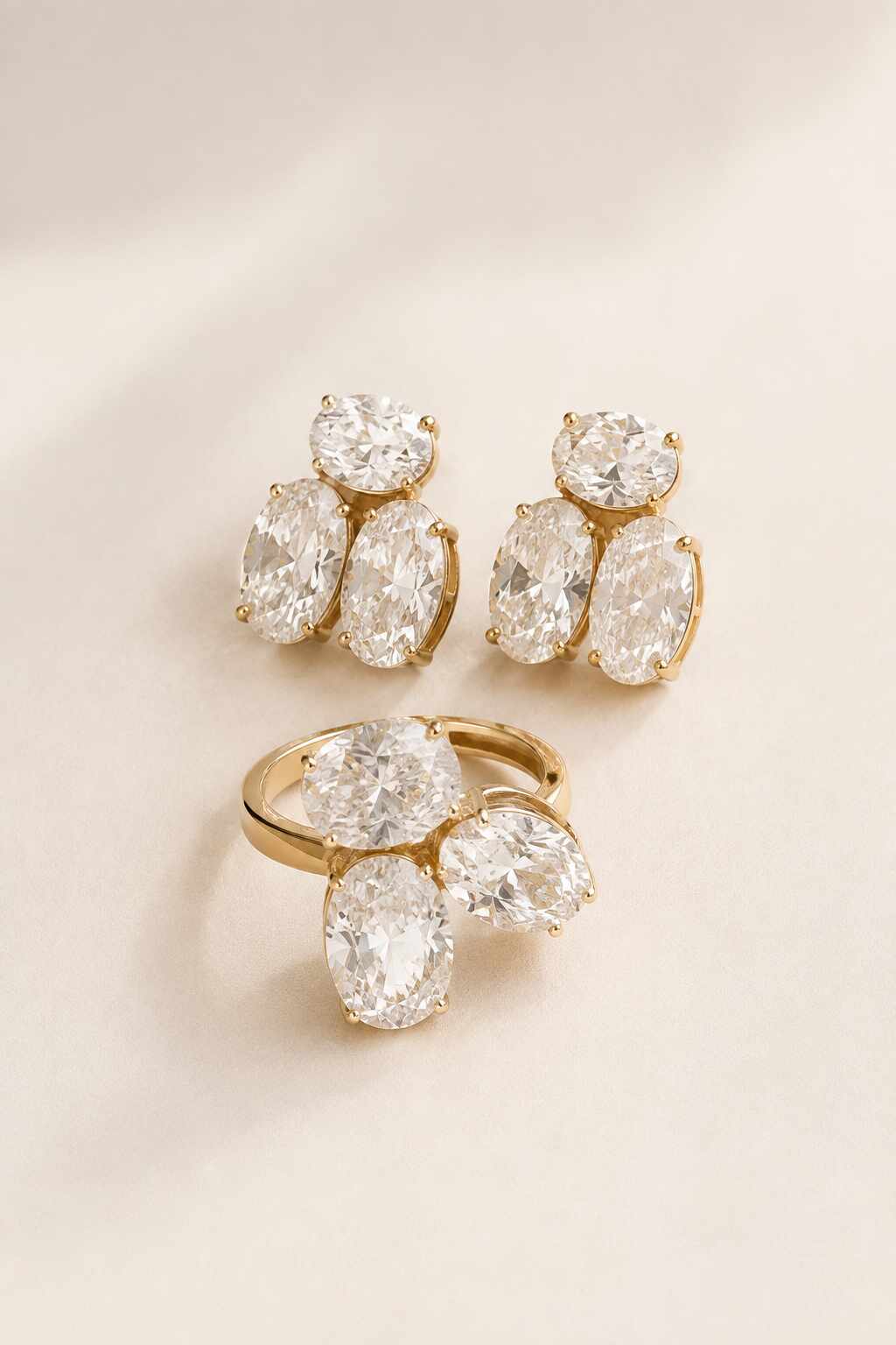 Conjunto brinco e anel Lixo oval