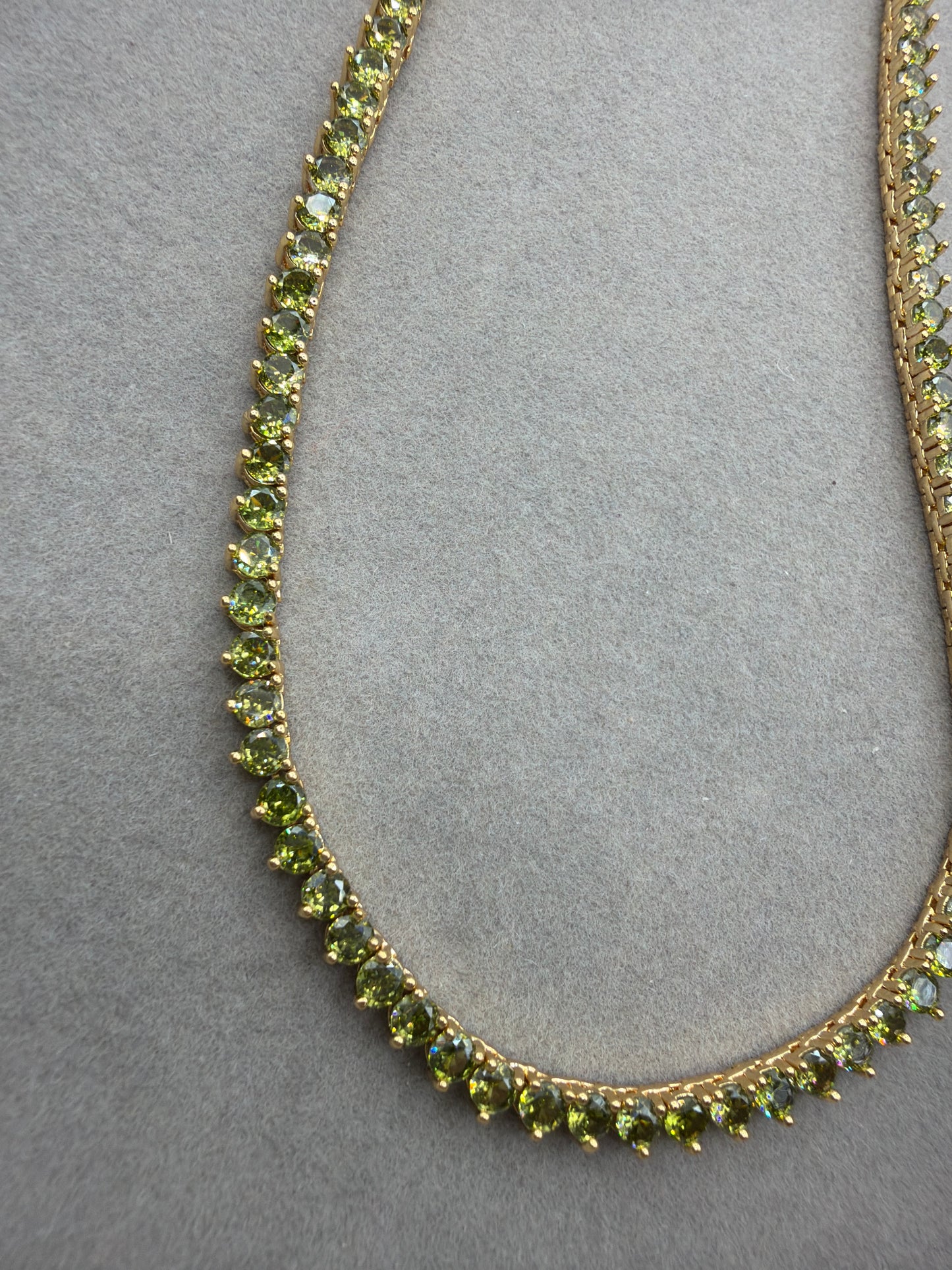 Colar - Rivieira 3mm Verde Pistachio 18k - 40cm