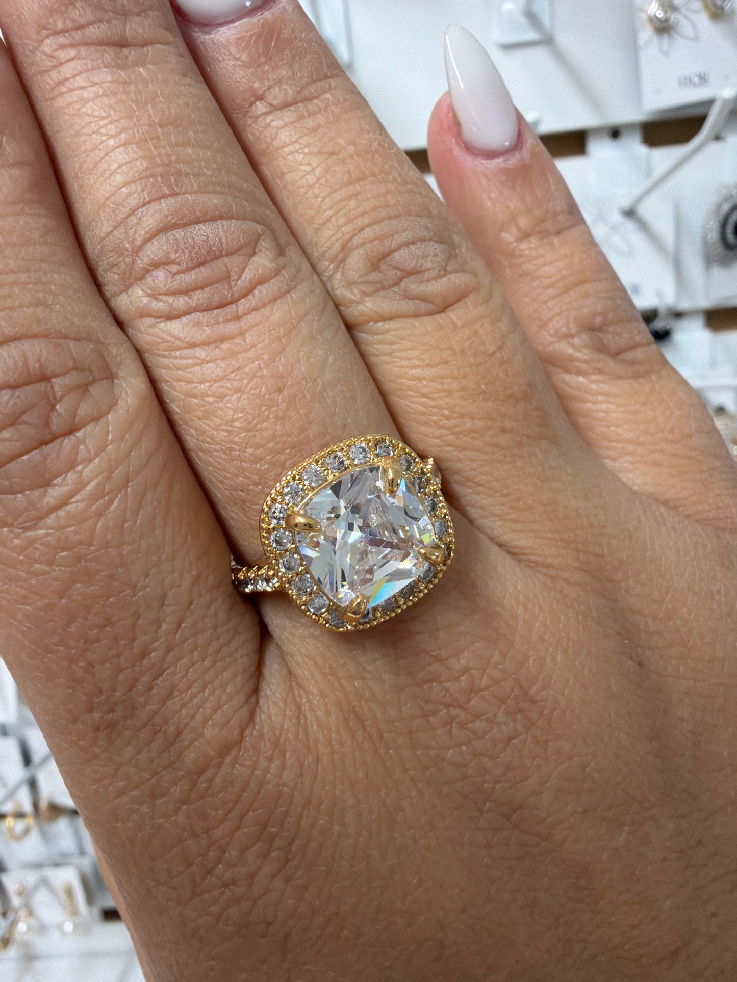 Anel - Anel cravejado quadrado em zirconias #9