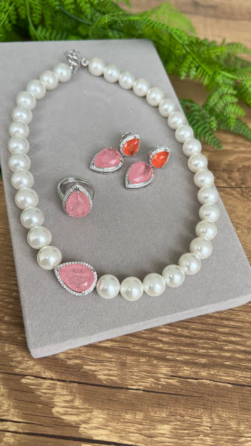 Emerald Teardrop Freshwater Pearl Jewelry Set