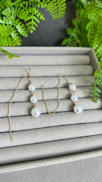 Cascading Pearl earing