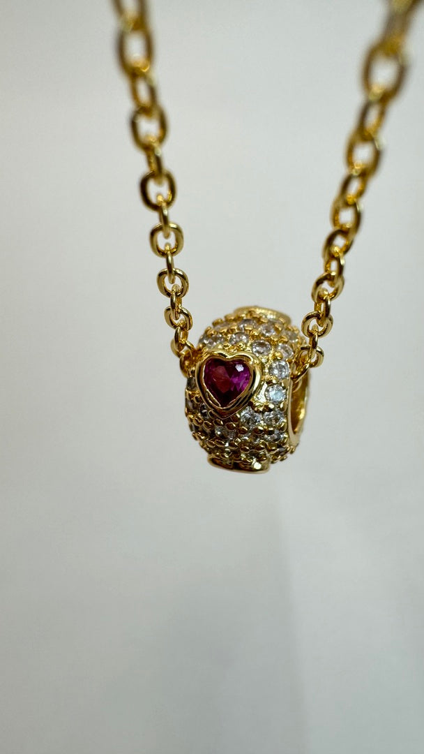 Pingente - Separador para Bonequinhos- Cravejado crystal com coracao rosa- Dourado