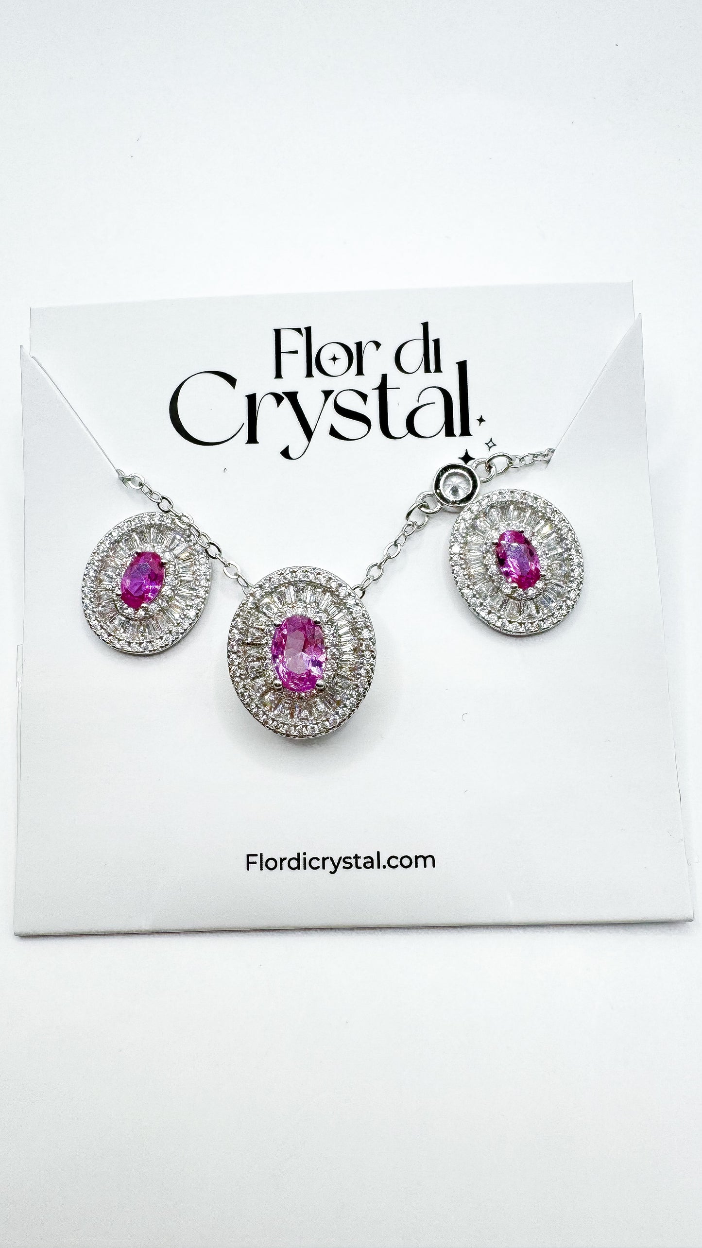 Conjunto - conjunto oval Micocravejada com Zirconia FUSHIA- Luxo c/ corrente em ponto de luz