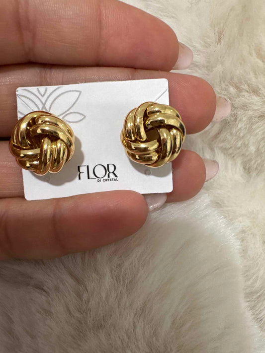 Brinco - botao redondo transado