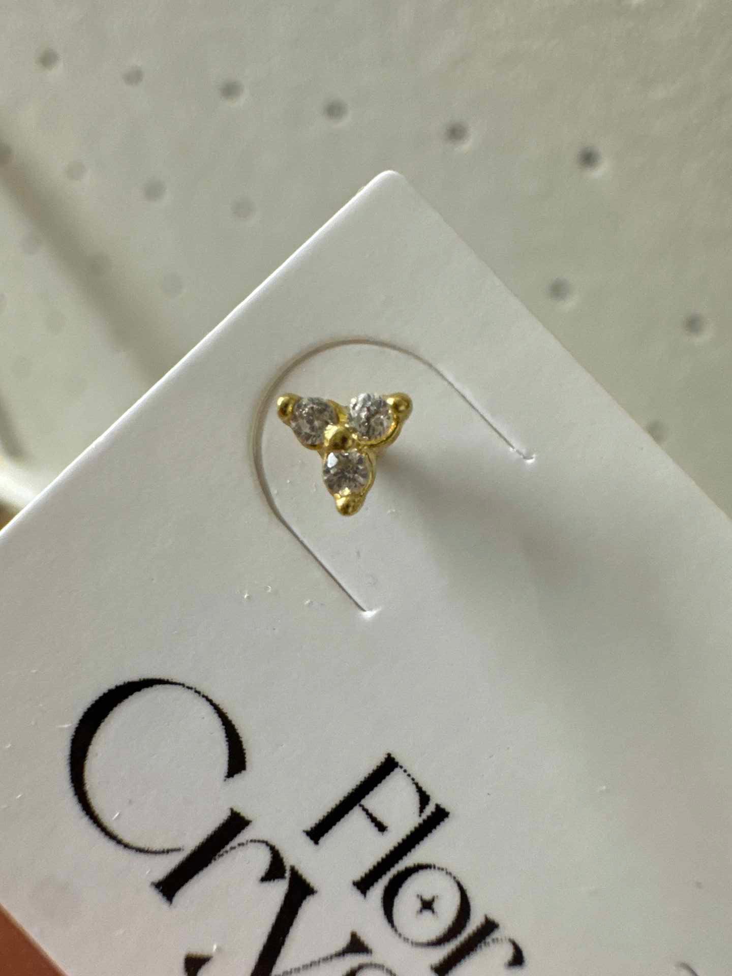 Pircing de furo 3 ponto de luz mini