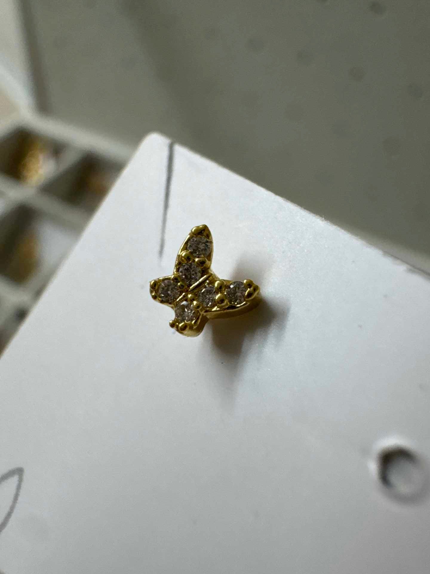 Pircing de furo borboleta mini