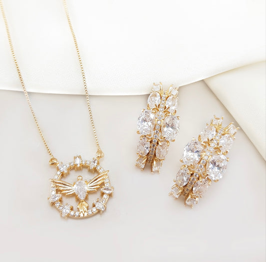 Brinco - Colar Espirito Santo Cravejado- cristal luxo