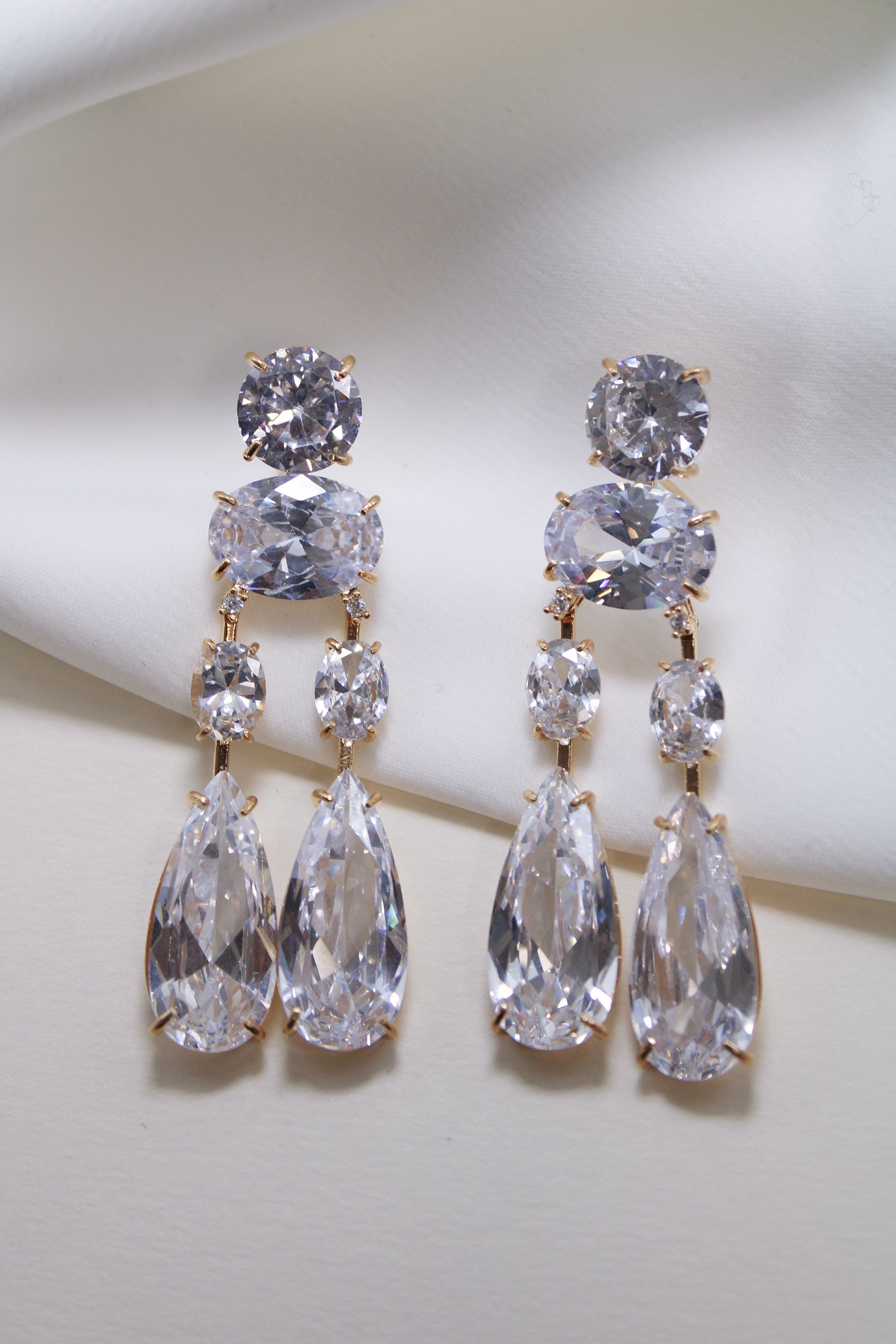 Cristal cascade Luxury earing