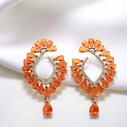 Delicate luxury earing with orange Zirconia
