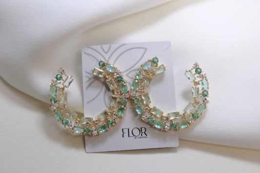 Half moon earing in green and zirconia