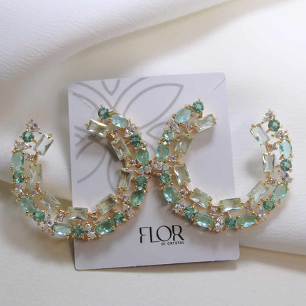 Half moon earing in green and zirconia