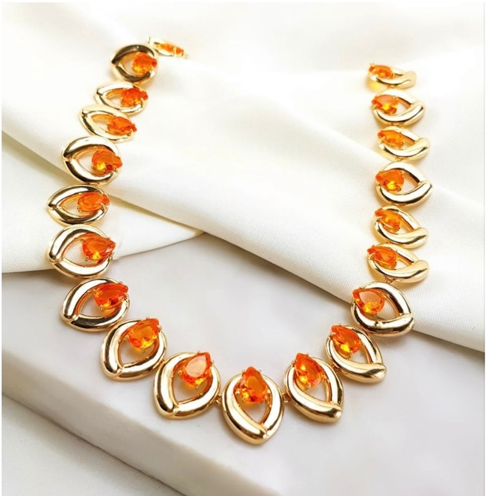 Choker - Chocker dourada com pedraria Laranja luxo