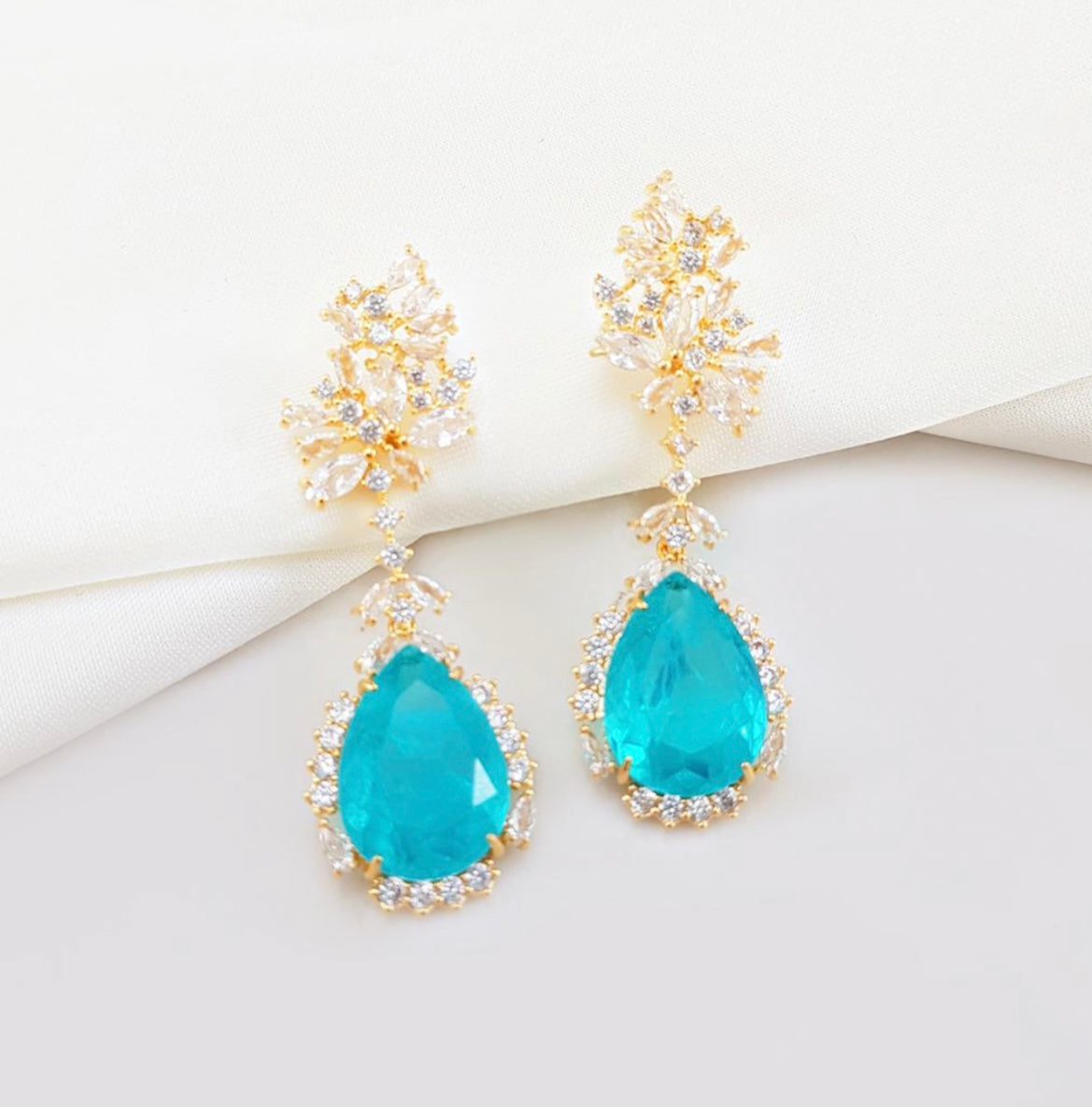 Brinco pedra Turmalina paraiba Azul