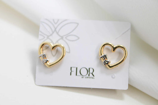 Brinco - Brinco de coracao Fe em detalhe rodio