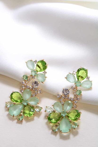 Brinco de Flores verde e cristal detalhe 