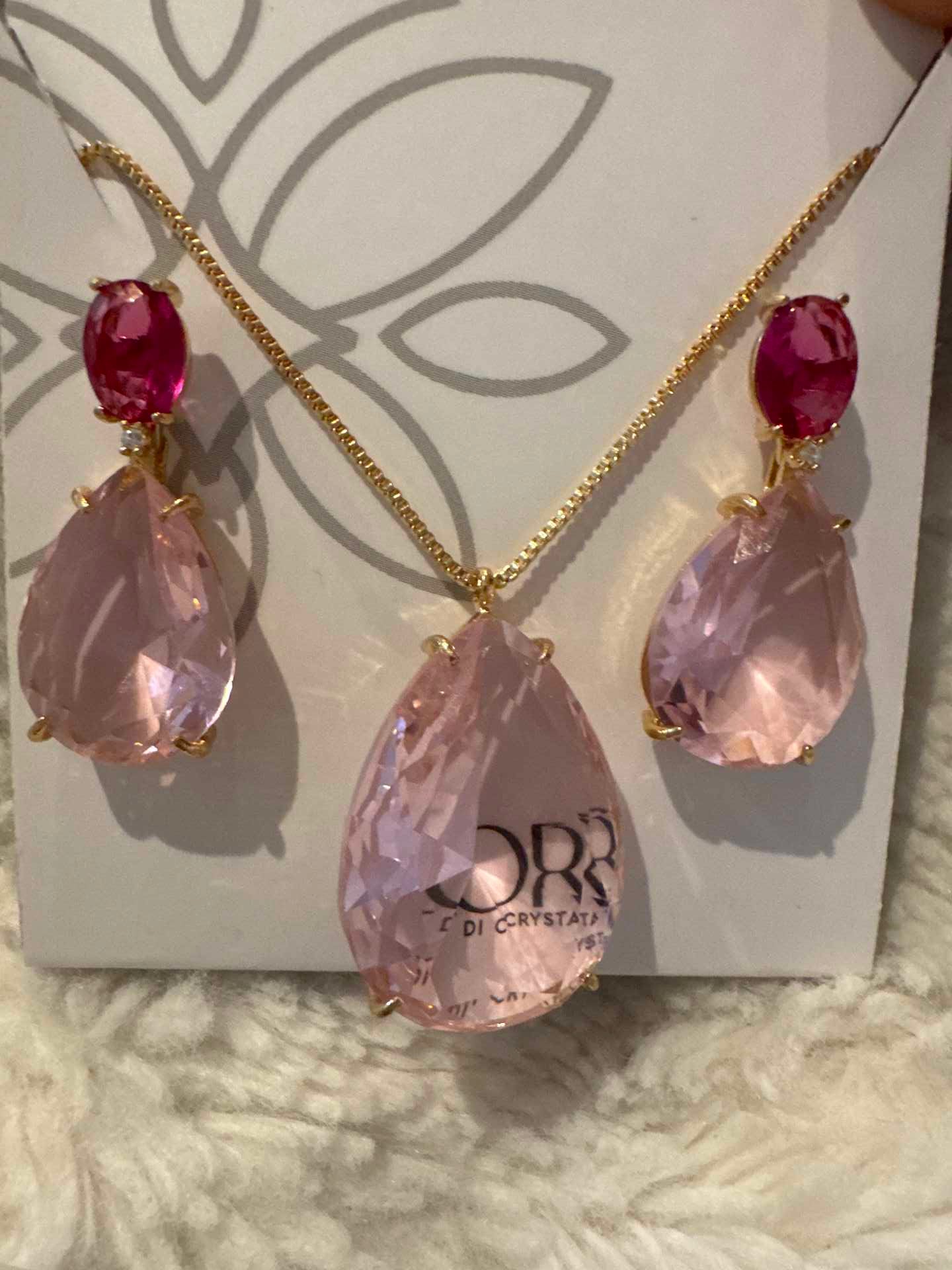 Conjunto colar e brinco zirconia rosa e fuchia