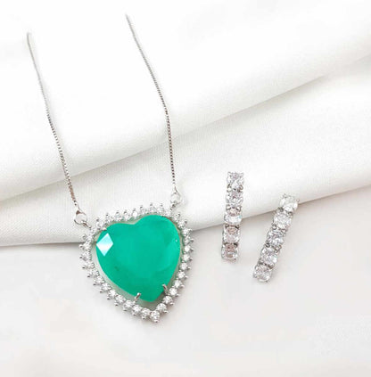 Colar Coracao turmalina com Zirconias e brunco earcuff 