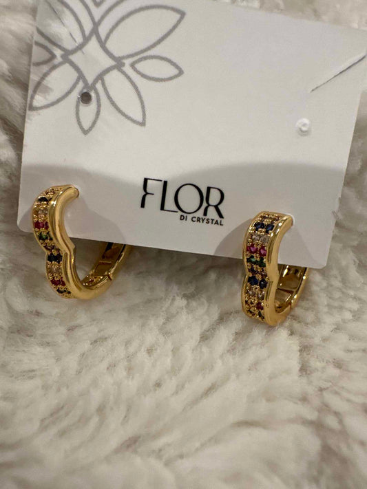 Brinco - Argola Luxo 3 carreiras de coracao cravejada tradicional colorida