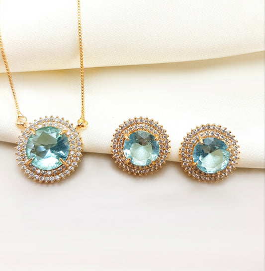 Conjunto de brinco de colar  cravejada pedraria  luxo- Zirconia Azul e cristal 2