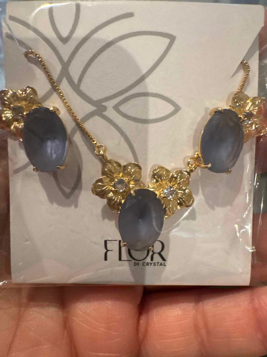 Conjunto colar e brinco  de flores com Ametista oval