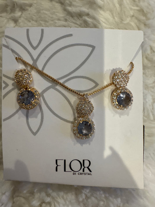 Conjunto - Conjunto de brinco e colar - cravejado com pedra ametista