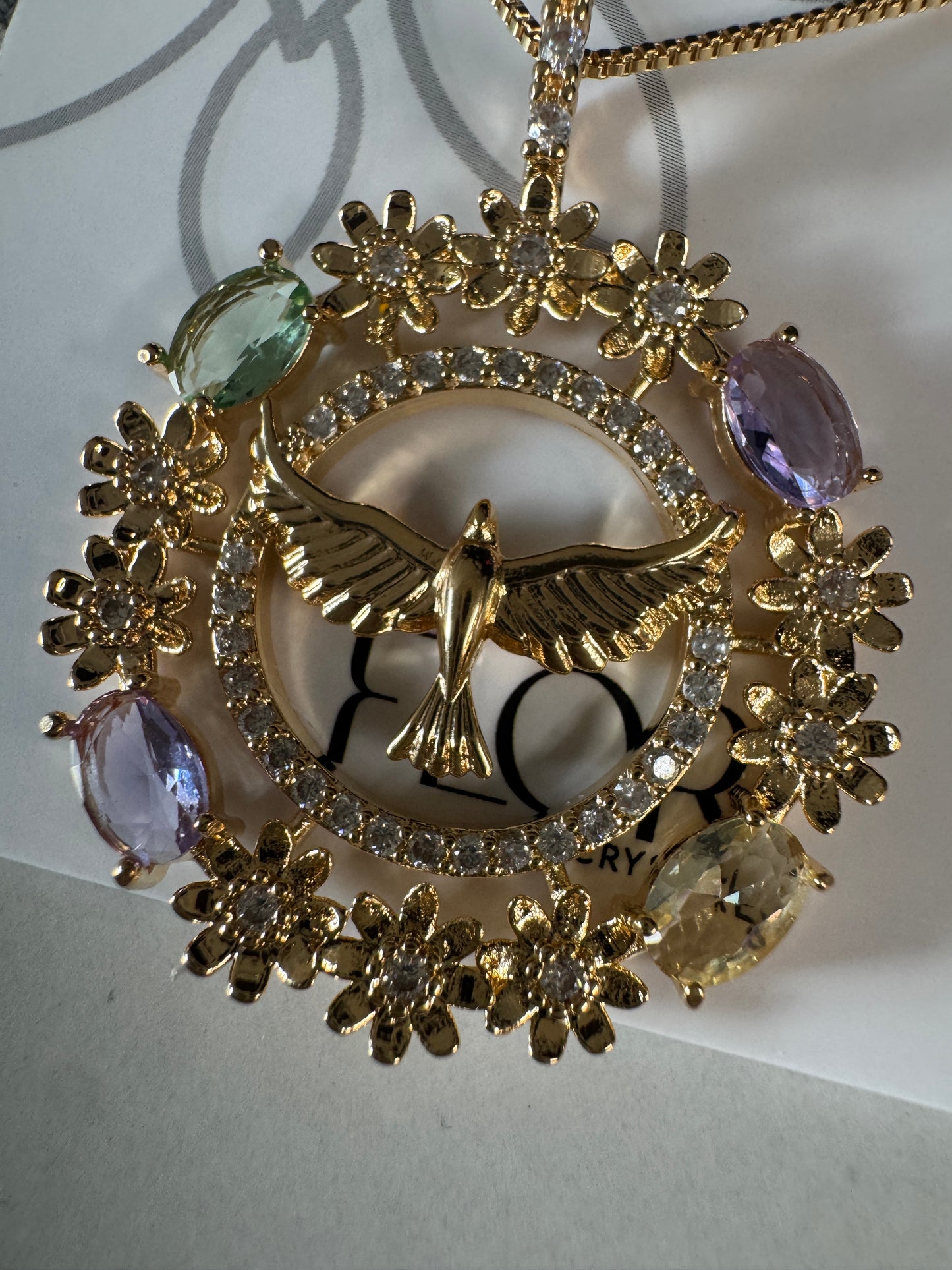 Colar - Colar de medalha Espirito Santo Lilaz cristal e Verde