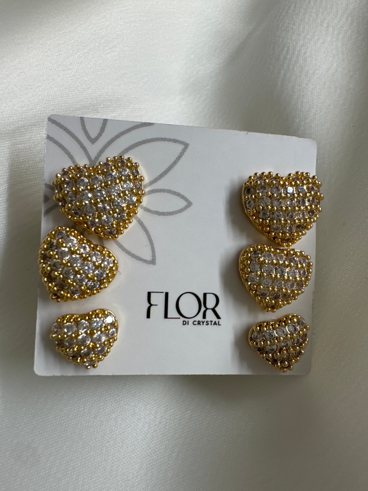 Brinco - Trio Brincos  de coracao cravejado - Gold