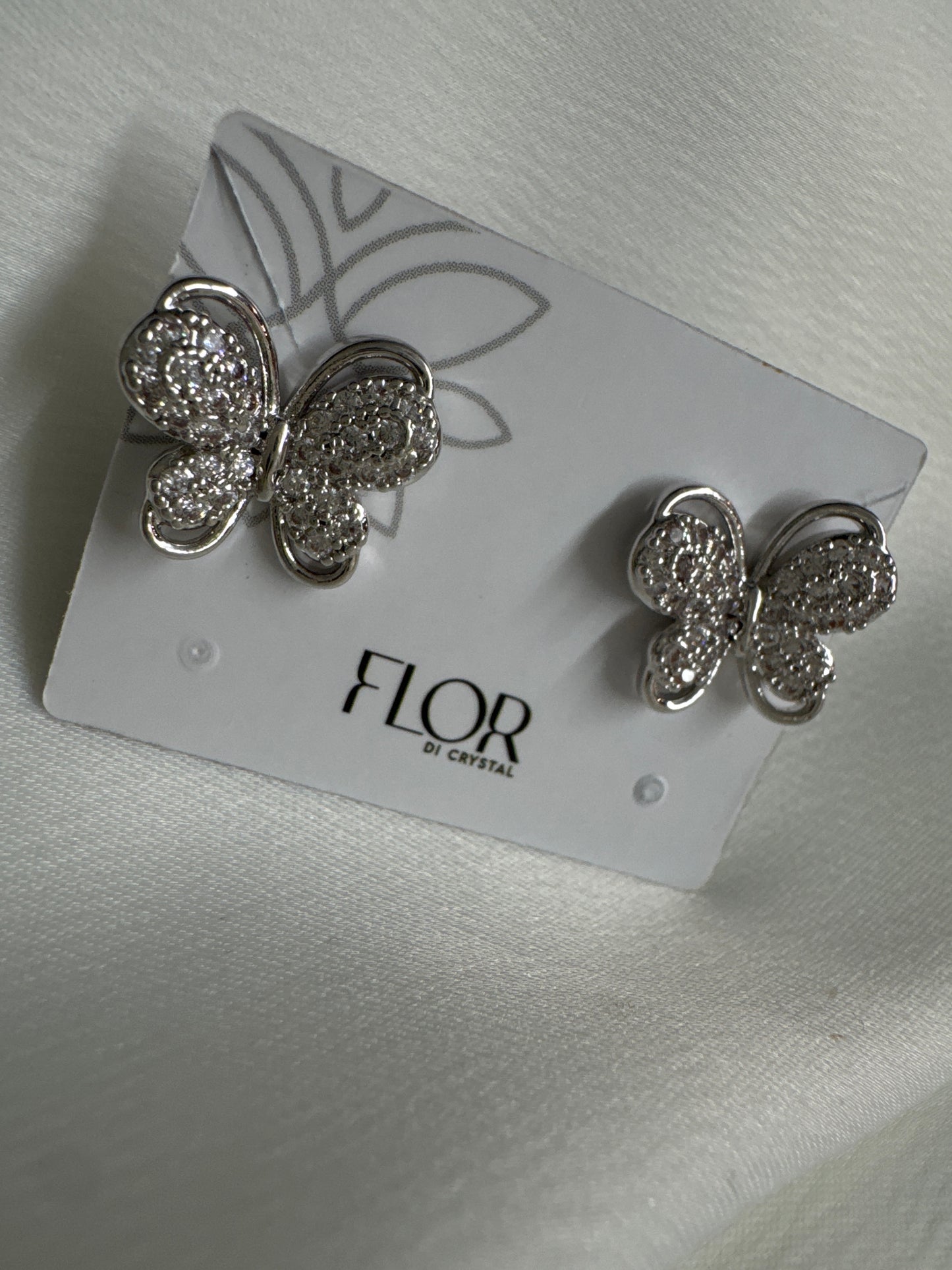 Brinco - Borboleta Redondo _rodio