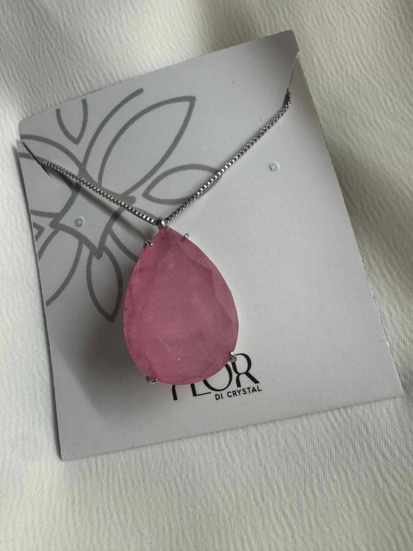 Colar Gota Rosa 