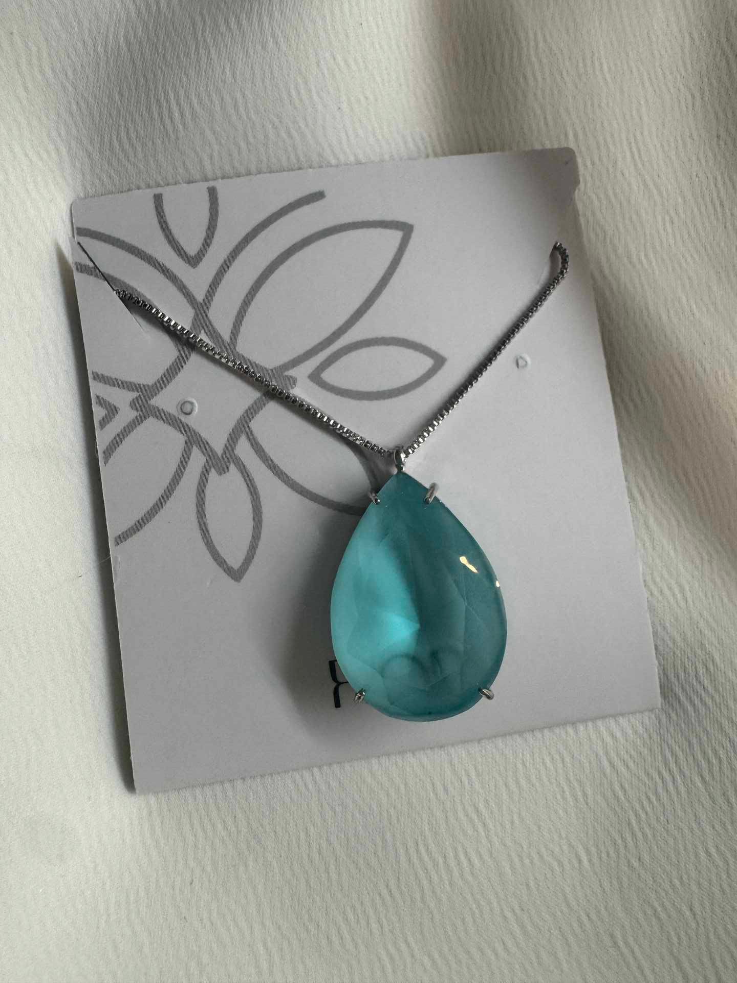 Colar Gota aqua