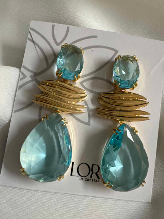 Brinco de fdetalhe dourado cascata com gota Aqua