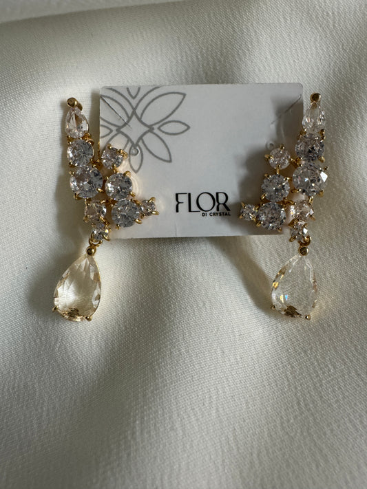 Brinco - Brinco earcuff cravejado em cristal