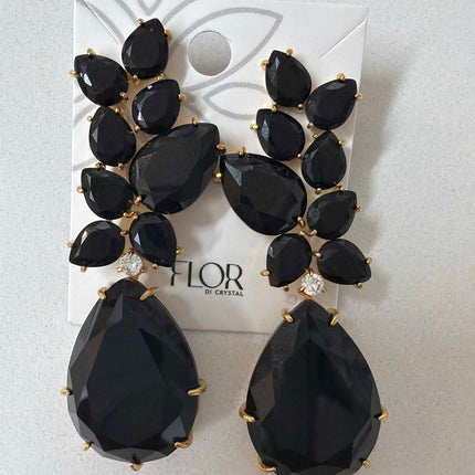 Brinco de gota Zirconia Onix com pingente gota 