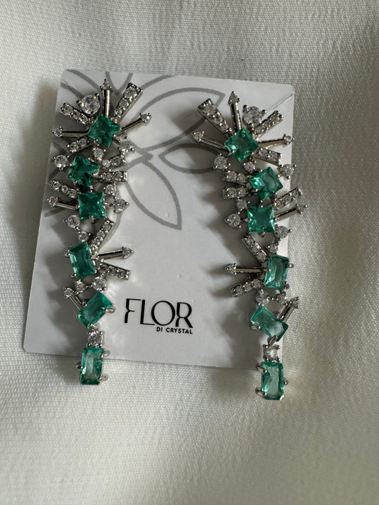 Brinco - Brinco Cascata verde Delicada