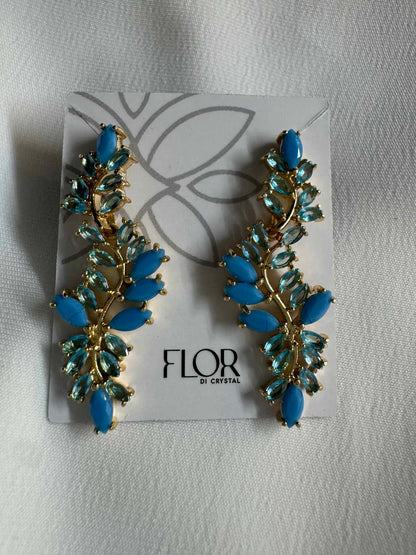 Brinco Cravejada color aqua 