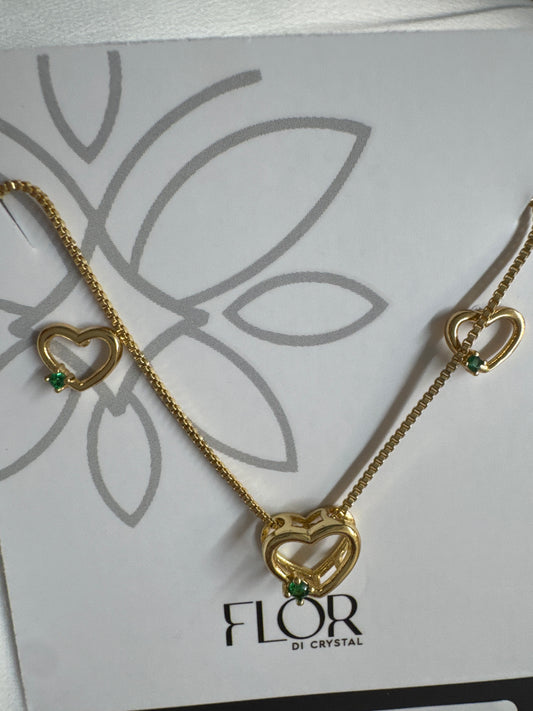 Conjunto - Conjunto delicado de coracao vasado cravejado -VERDE