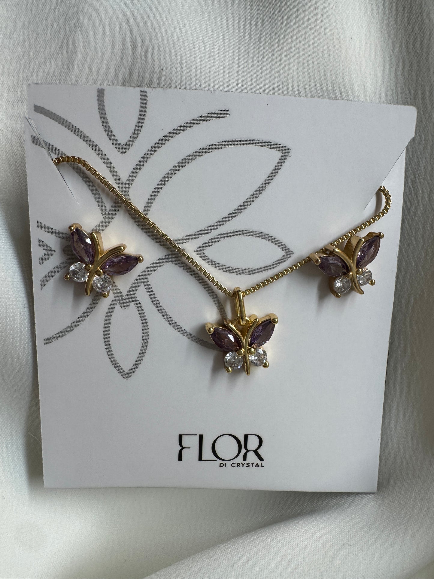 Conjunto - Conjunto delicado de Borboleta cravejada Cristal e lilaz