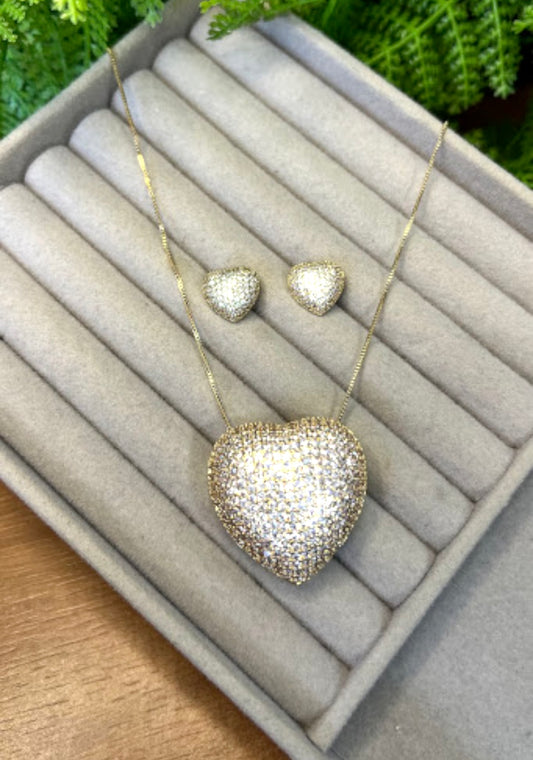 Conjunto - Conjunto Maxi coração Cravejado Dourado em cristal