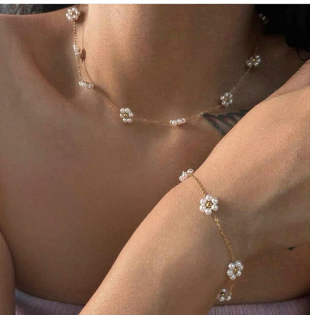 Pulseira de florzinha- 