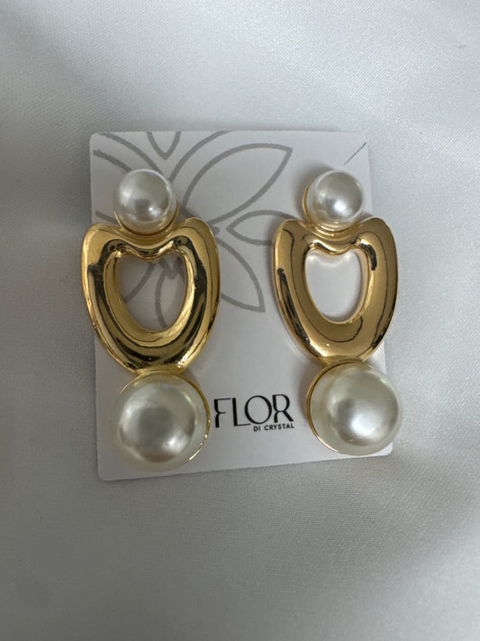 Outros - Brinco organico vazado com 2 perolas